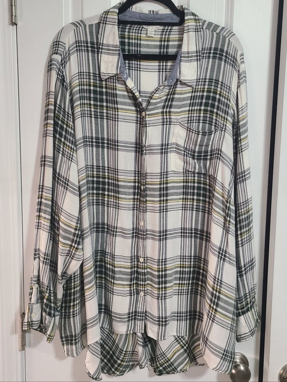 White and Green Plaid Tunic Button-Up Shirt 26W/28